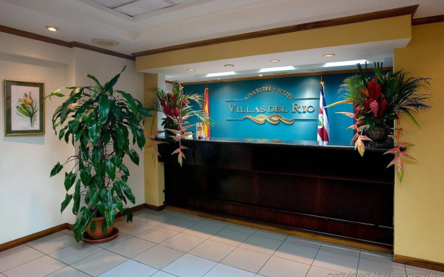 Apartotel & Suites Villas del Rio