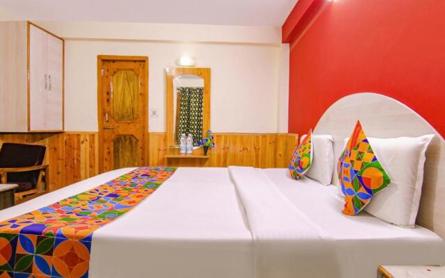Fabhotel Pushpak