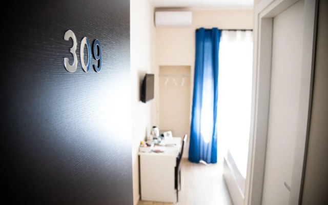 B&B Metropolitan