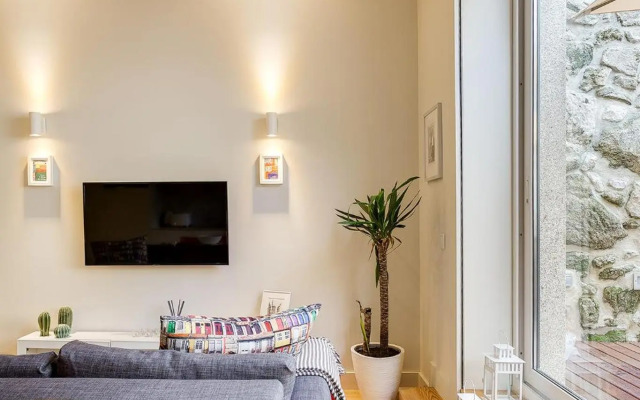 Pinheiro Terrace Downtown Apartment by DA'HOME