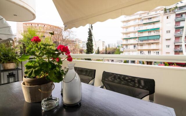 F & B Collection - Rotunda & Kamara View