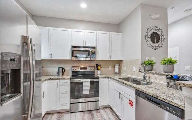 Thematic 4 bdr Near Disney-22101