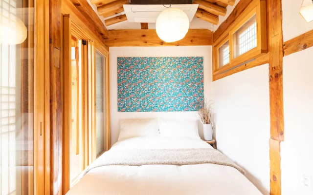 Open Real Luxury Korean Hanok