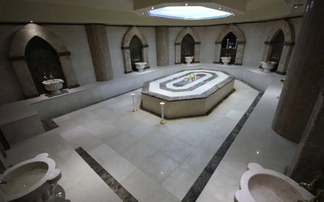 Grand Corner Hotel - Boutique Class