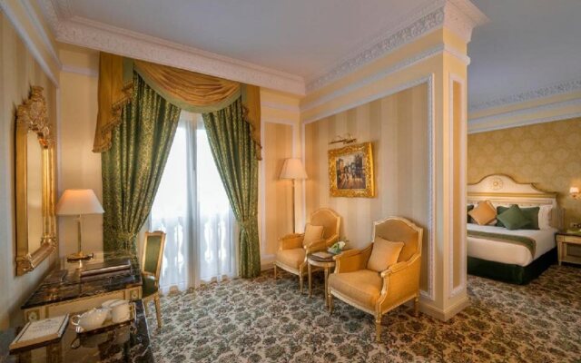 Royal Rose Abu Dhabi, a Curio by Hilton Affiliated Hotel