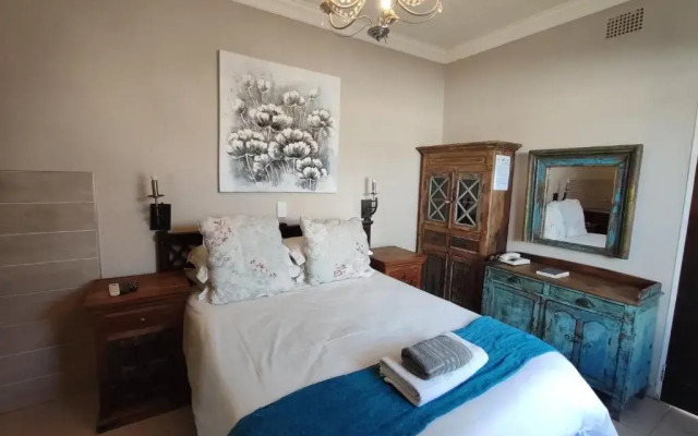 Bird's nest Guesthouse
