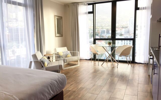 Midtown Rentals at The Four Seasons