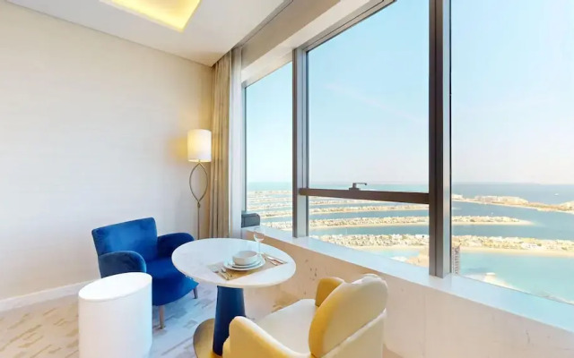 Palm Jumeirah - Palm Tower T1 4106