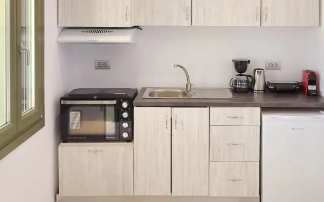 Ampelas Nostalgia Gem - Seaview Getaway in Paros