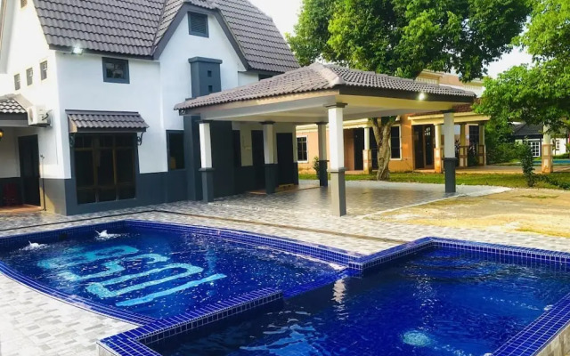 Private Villa With Pool by AZRA