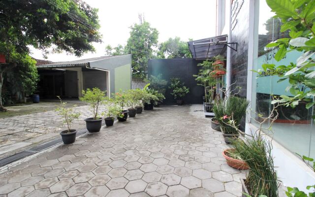 RedDoorz Plus @ Affandi Gejayan