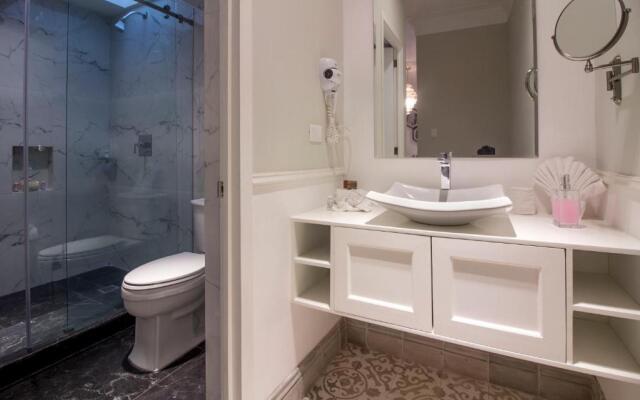 Hotel Business Real 500