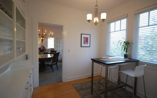 BCA Residential - Furnished Apartments