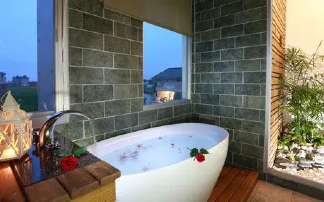 T2 B&B