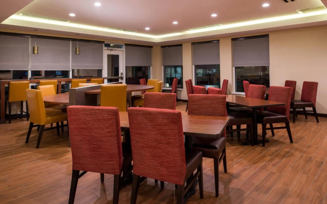 TownePlace Suites by Marriott Charleston-West Ashley