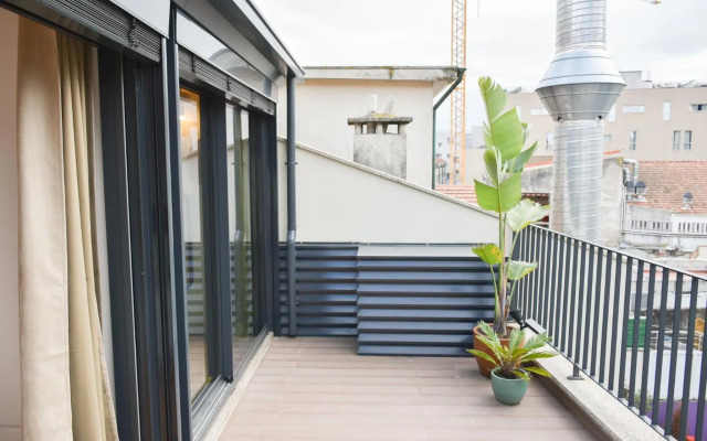 Charmosa penthouse 2 quartos - Batalha - Porto