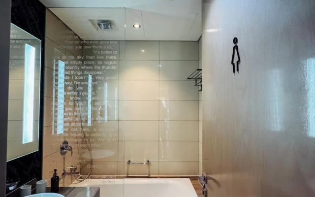 Luxury Hostel Business Bay