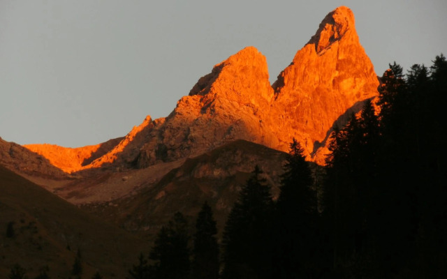 Ferienwohnungen Bernie Schmid