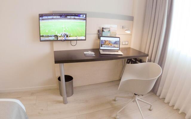 Holiday Inn Express Pamplona by IHG