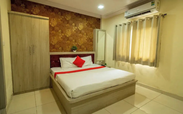Majestic Hotel and Restro