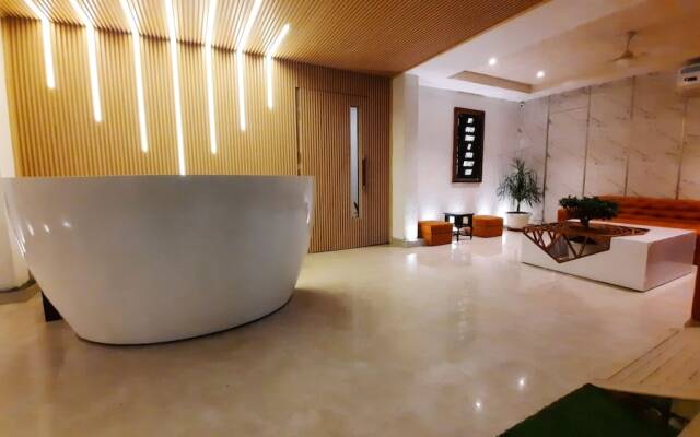 Hotel Sai Village Cyber Park