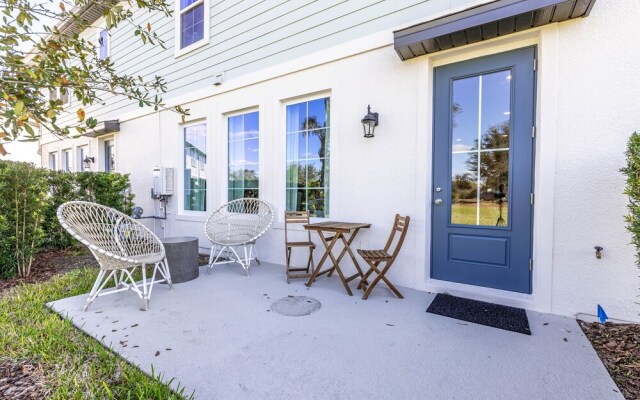 608fr 3 Bedroom Townhouse by Redawning