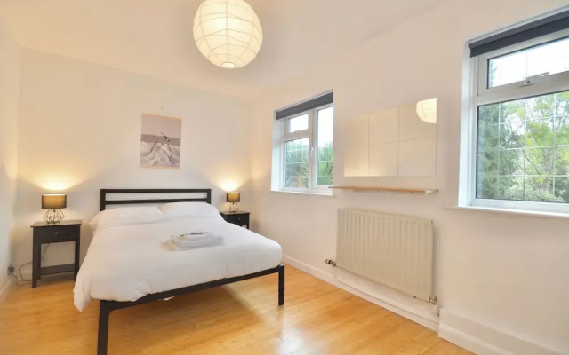 Greenwich Retreat - 4bed Home