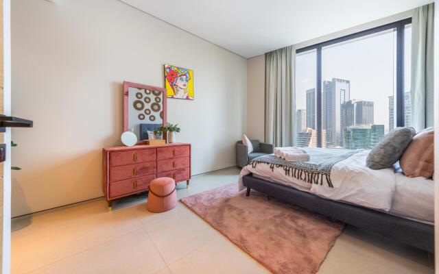 DXB - Address JBR - 705 - DM