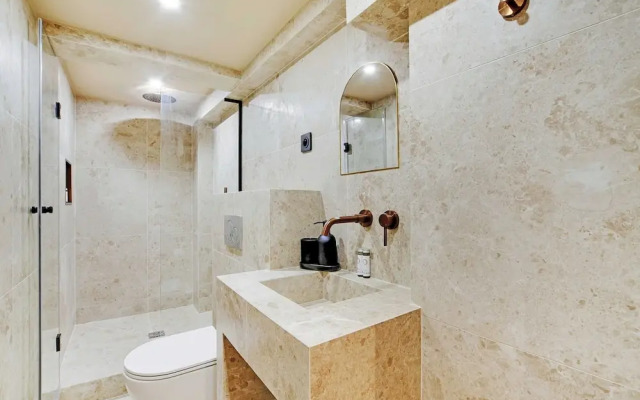 Elegance and Refinement for 10 - Montorgueil