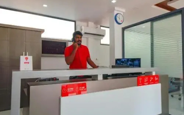 Oyo 28289 Tk Residency