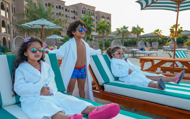 Royal Saray Resort