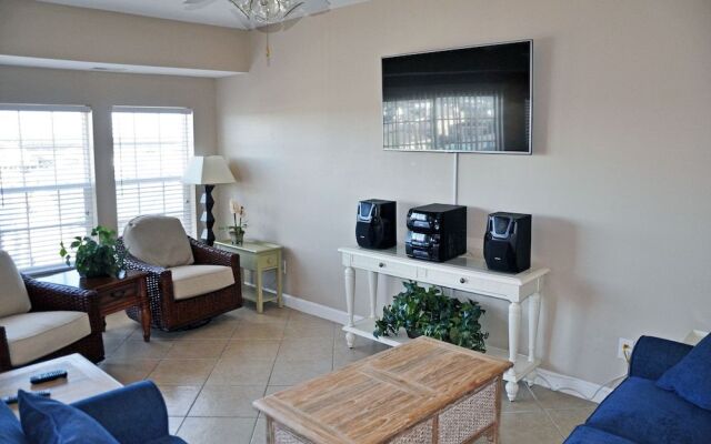 Pier Watch Villas 303 6 Br condo by RedAwning