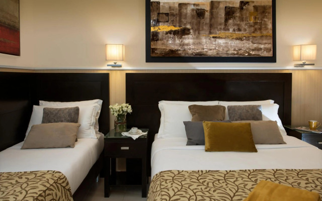 Yes Hotel