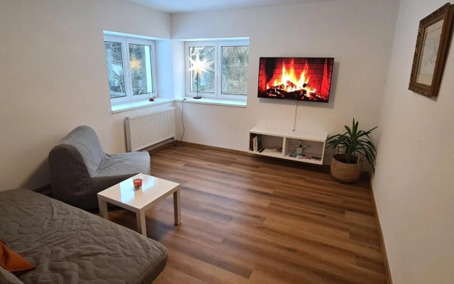 Chalupa Rochlitz s horkým koupacím sudem