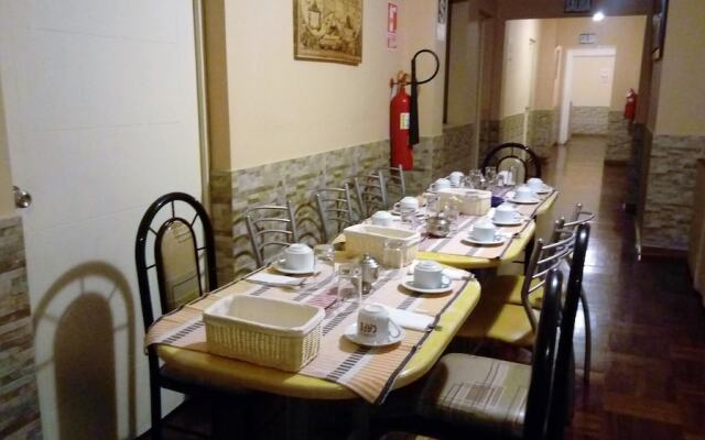 Hotel Pradera Verde Inn