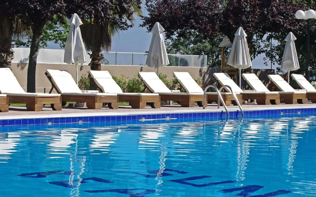 Sun Beach Hotel