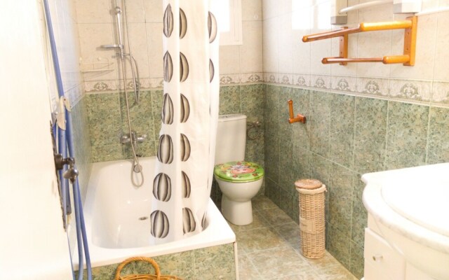 Benalmadena House with Jacuzzi