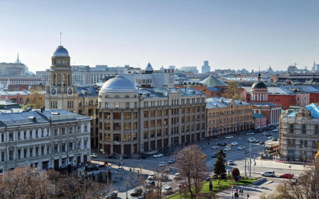 On Paveletskaya Lodging Houses