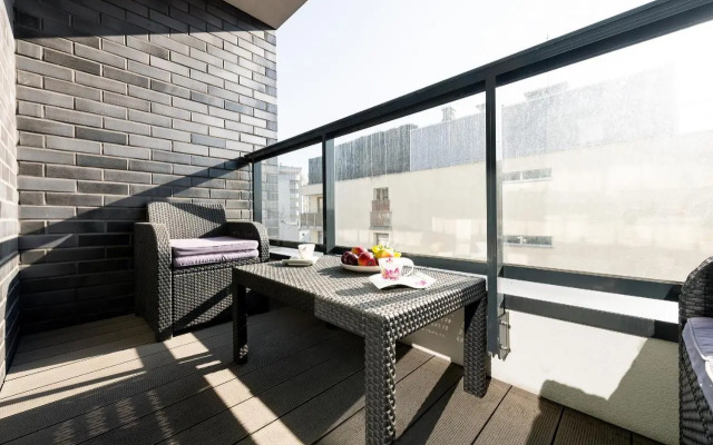 Okęcie Lotnisko Lirowa 24 Serviced Apartments P&O