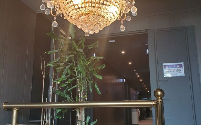 Suwon Haenggungdong Sunstar Motel