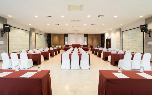 i Tara Resort & Spa