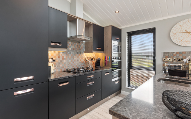 Ael-y-bryn - Luxury Lodge Hot Tub Three En-suite Bedrooms