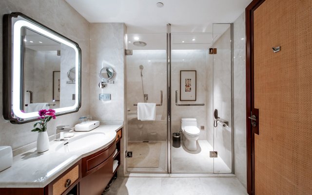 YUN-ZEN Jinling Acrobatics Hotel