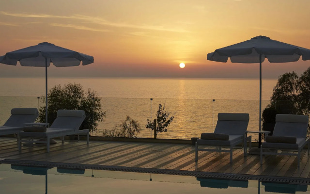 Alkyna Lifestyle Beach Resort - Adults Only