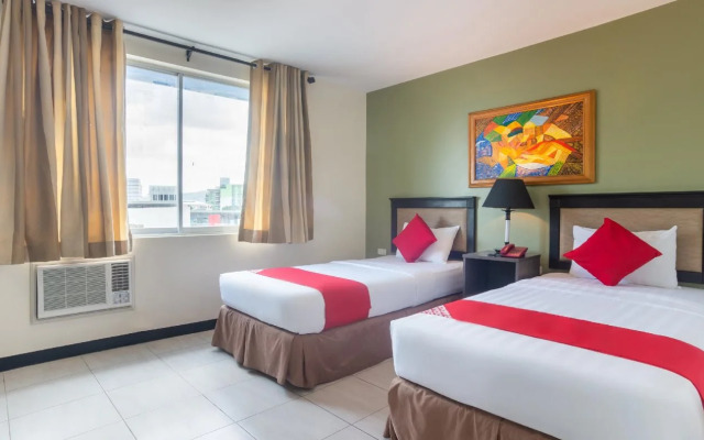 OYO 187 The Maxwell Hotel