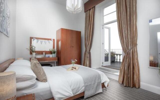 Sea-la-Vie 9 Astor House Torquay