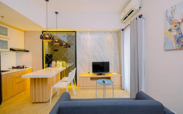 Relax 3BR Apartment at M-Town Residence By Travelio