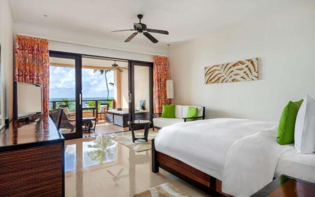 Twin Centre Double Tree by Hilton Allamanda and Hilton Seychelles Labriz Resort