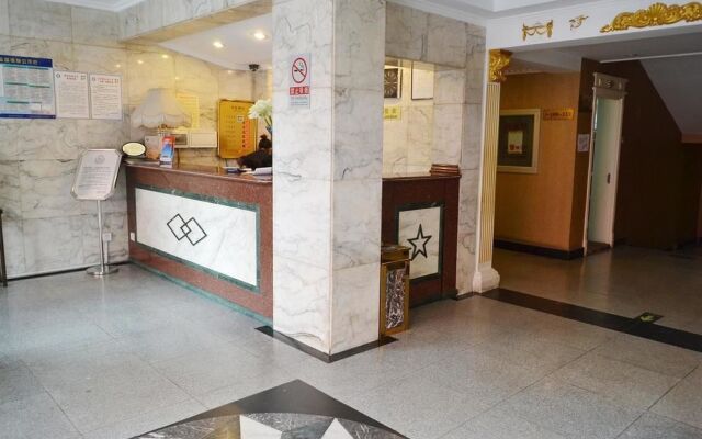 Saint Angel Hotel (Beijing Chaoyang Hospital Hujialou Subway Station)