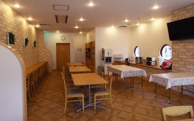 Business Hotel Sun Clock